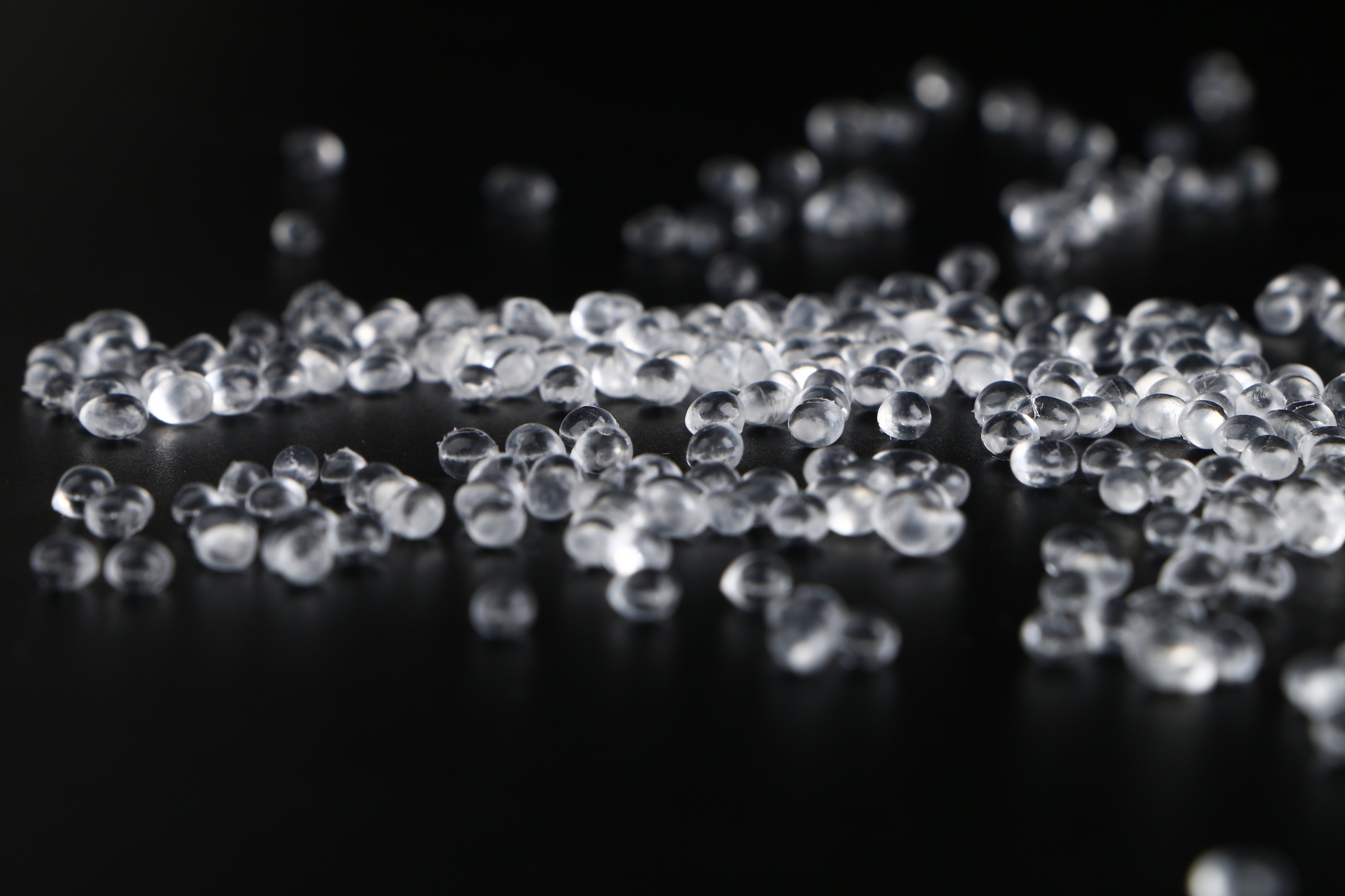 TPU原料广泛使用各大应用市场